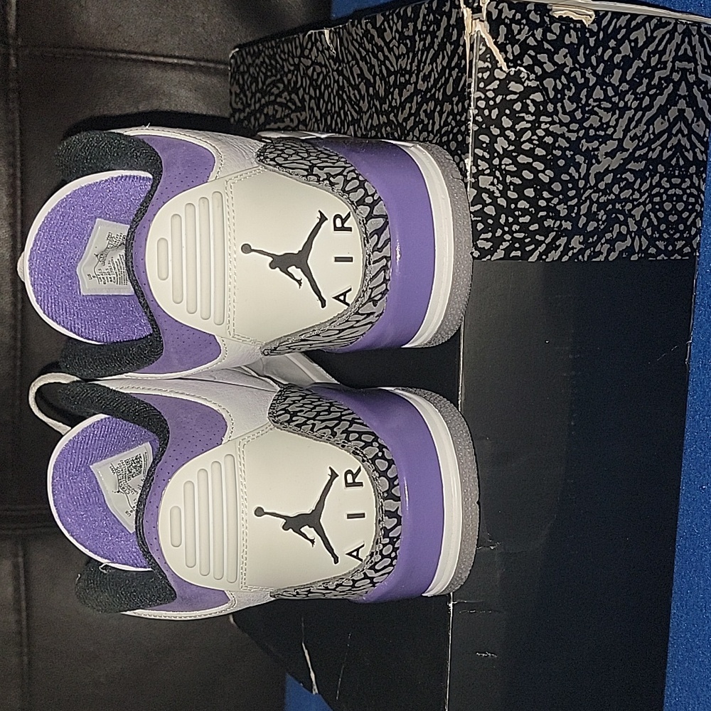 Jordan Retro 3 Dark Iris Shoes - Picture 6 of 7
